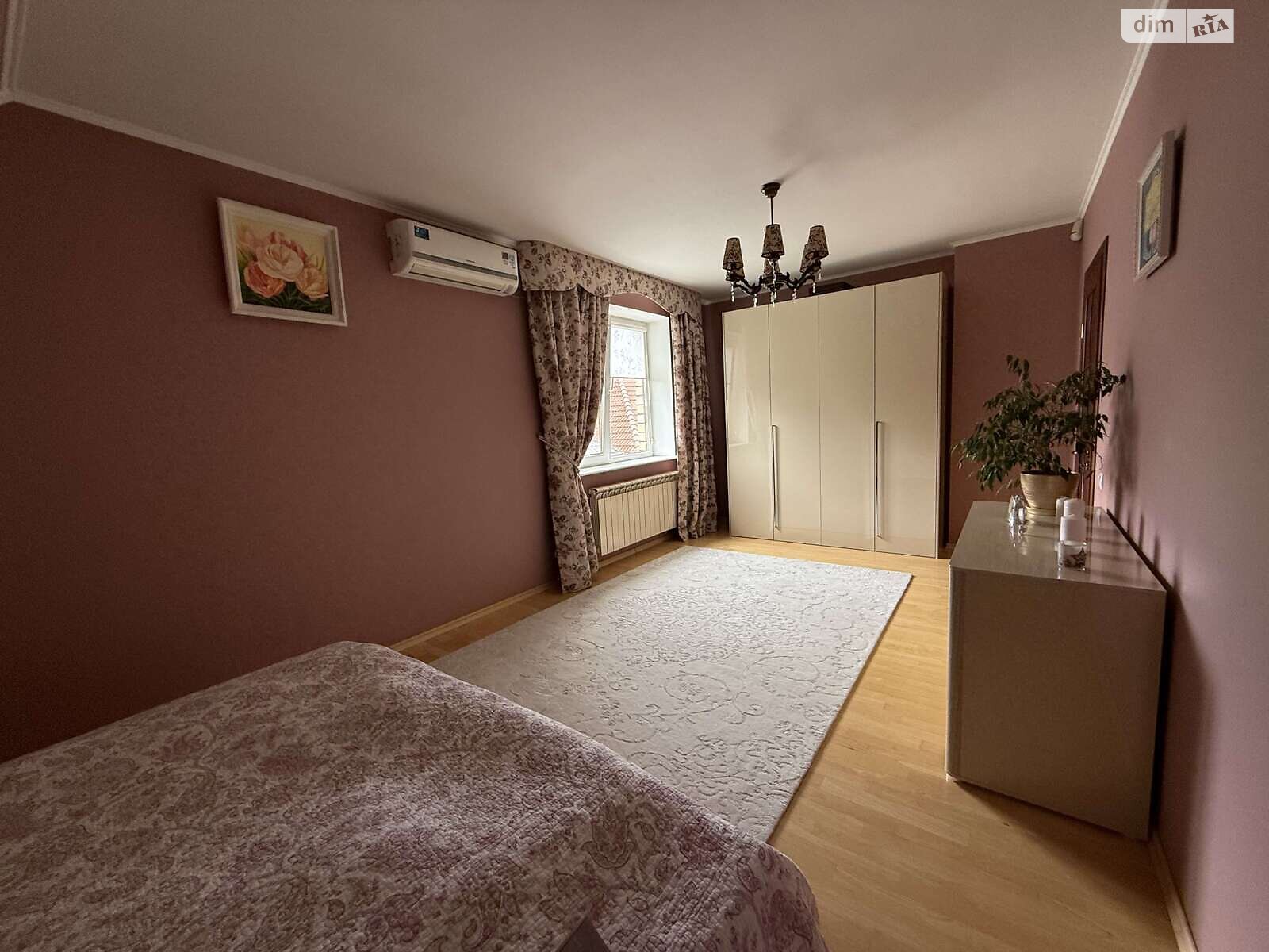 двоповерховий будинок з верандою, 182.2 кв. м, цегла. Продаж у Рованцях фото 1 двоповерховий будинок з верандою, 182.2 кв. м, цегла. Продаж у Рованцях фото 1