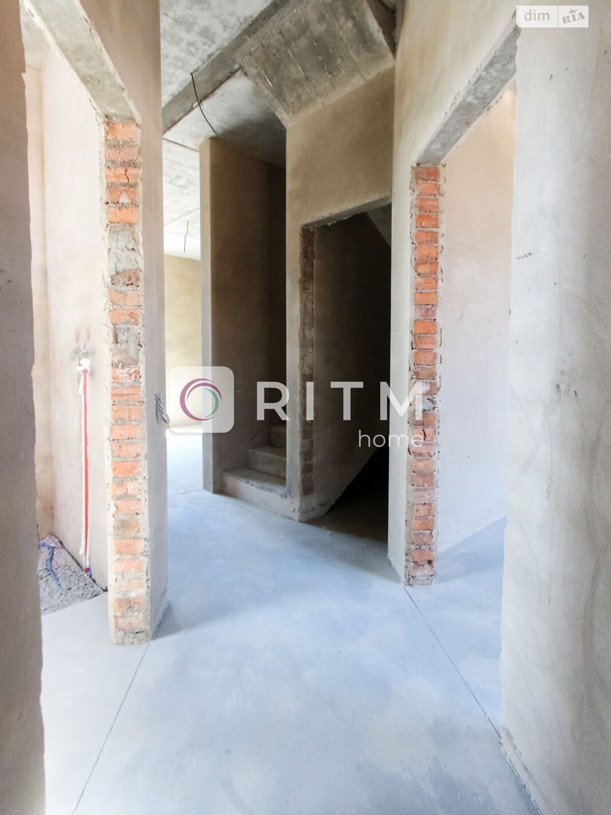 двоповерховий будинок з опаленням, 95 кв. м, цегла. Продаж у Рованцях фото 1 двоповерховий будинок з опаленням, 95 кв. м, цегла. Продаж у Рованцях фото 1