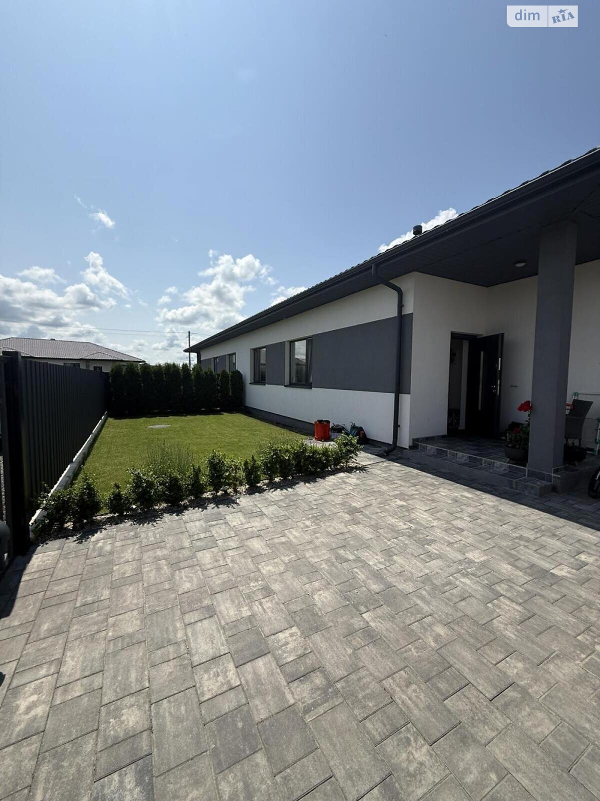 одноповерховий будинок, 86 кв. м, кирпич. Продаж у Рованцях фото 1 одноповерховий будинок, 86 кв. м, кирпич. Продаж у Рованцях фото 1
