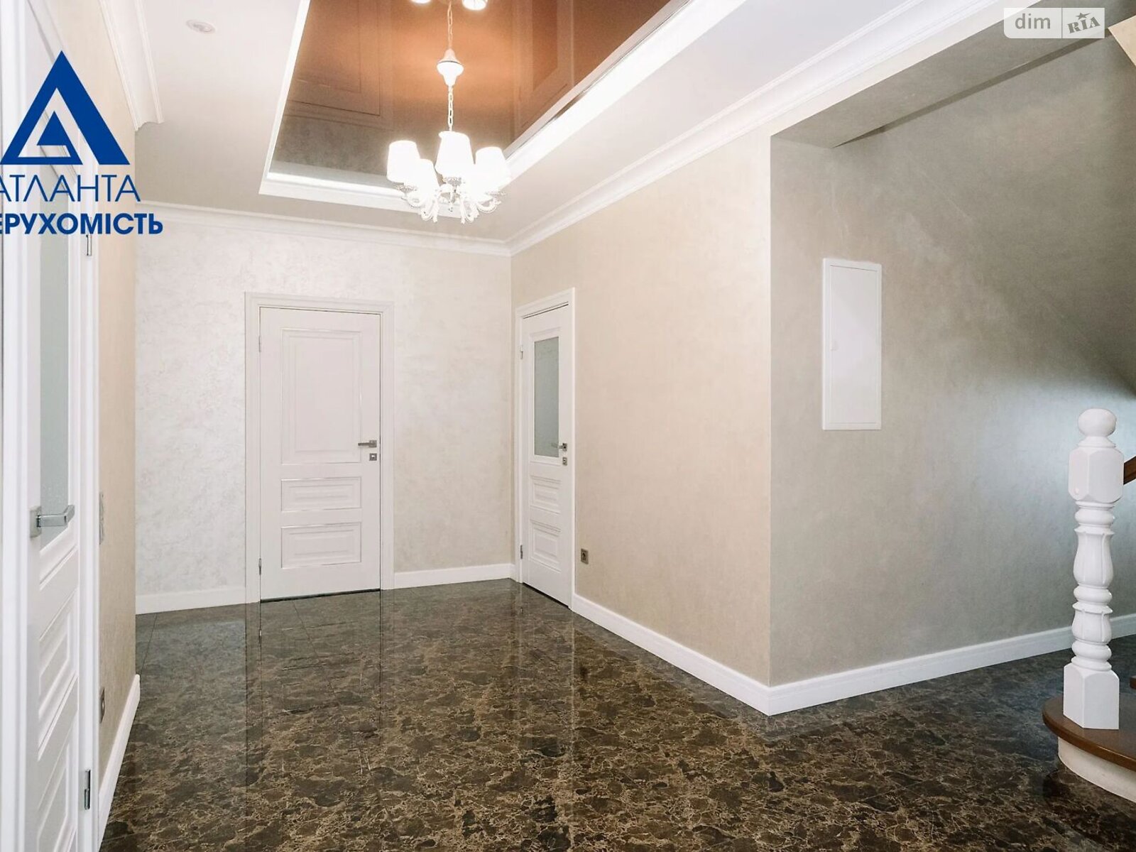 двухэтажный дом с гаражом, 176 кв. м, пеноблок. Продажа в Рованцах фото 1 двухэтажный дом с гаражом, 176 кв. м, пеноблок. Продажа в Рованцах фото 1