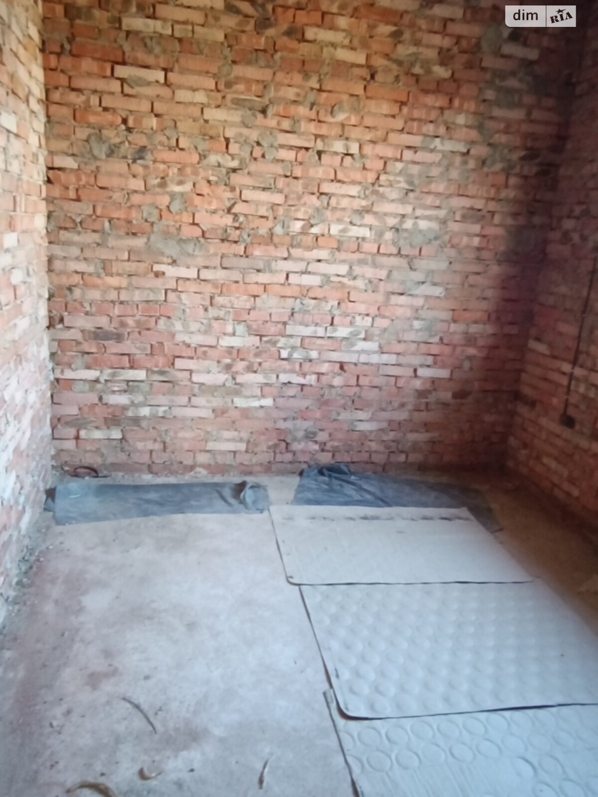 двоповерховий будинок, 170 кв. м, цегла. Продаж у Ровці фото 1 двоповерховий будинок, 170 кв. м, цегла. Продаж у Ровці фото 1