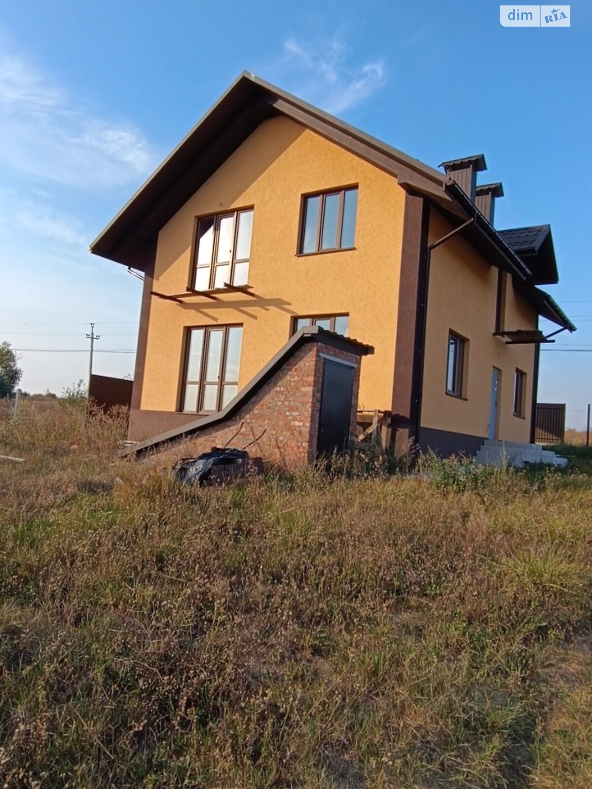 двоповерховий будинок, 170 кв. м, цегла. Продаж у Ровці фото 1 двоповерховий будинок, 170 кв. м, цегла. Продаж у Ровці фото 1