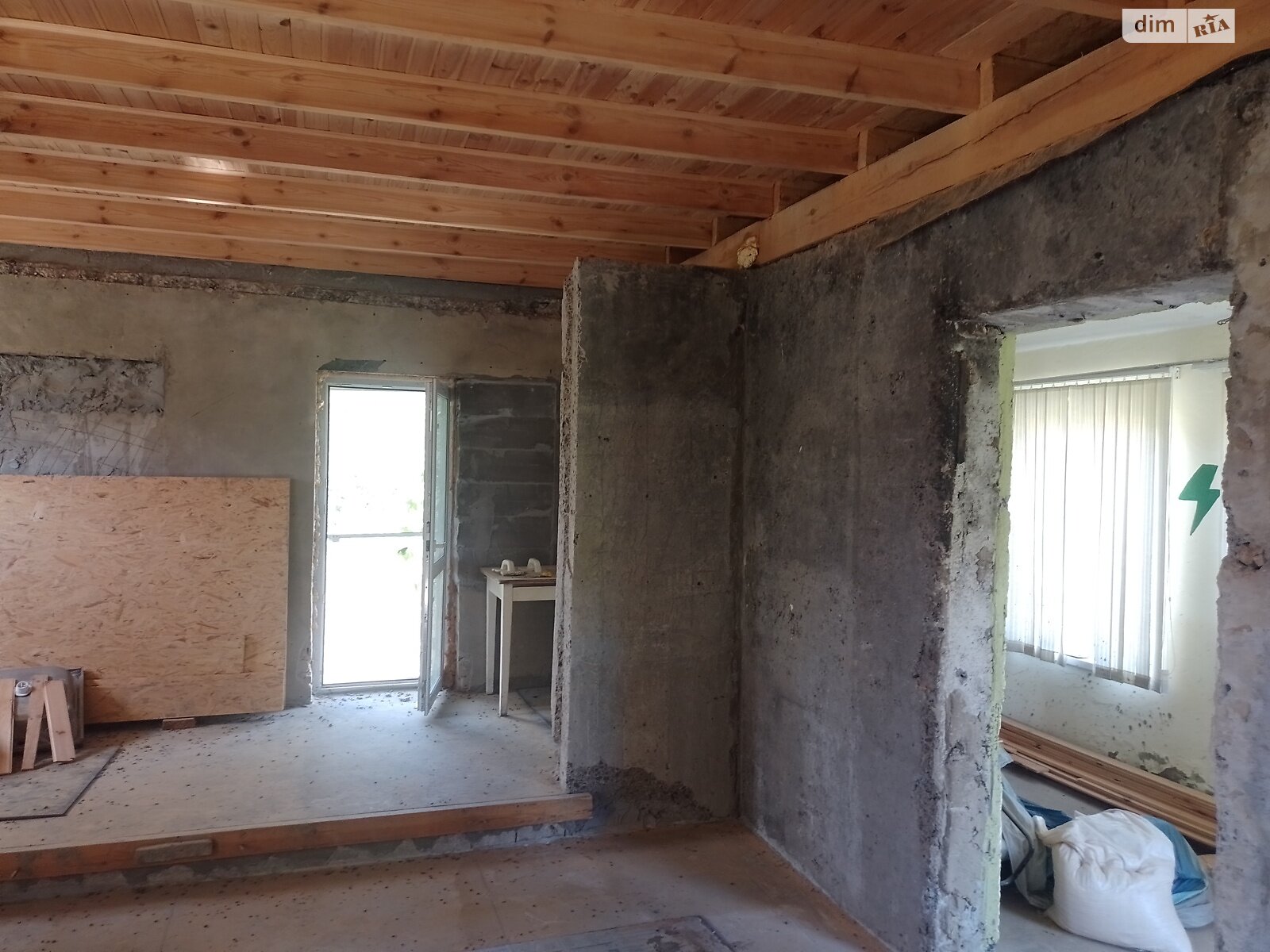 двухэтажный дом, 119 кв. м, керамзитобетон. Продажа в Ровжах фото 1