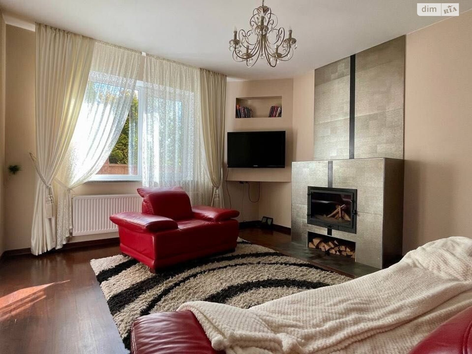двоповерховий будинок з гаражем, 214 кв. м, цегла. Продаж в Рівному, район 12-школа фото 1 двоповерховий будинок з гаражем, 214 кв. м, цегла. Продаж в Рівному, район 12-школа фото 1