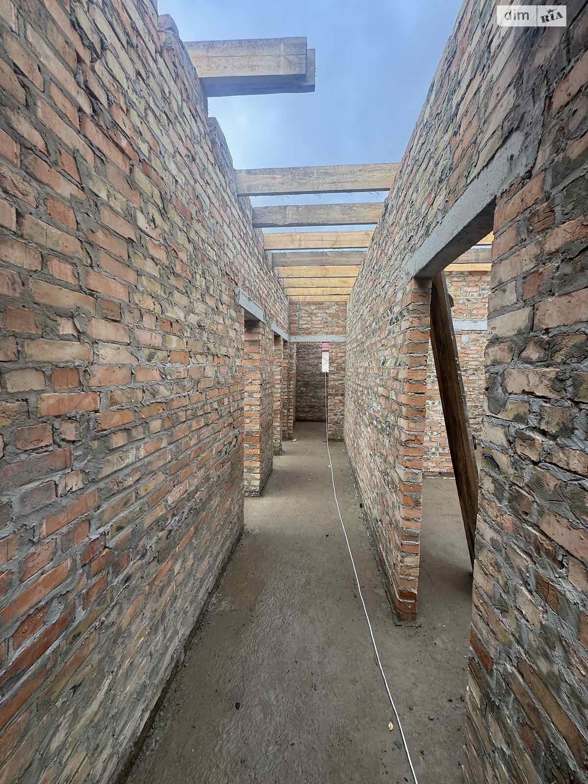 одноэтажный дом, 150 кв. м, кирпич. Продажа в Ровно район Агропереробка фото 1 одноэтажный дом, 150 кв. м, кирпич. Продажа в Ровно район Агропереробка фото 1