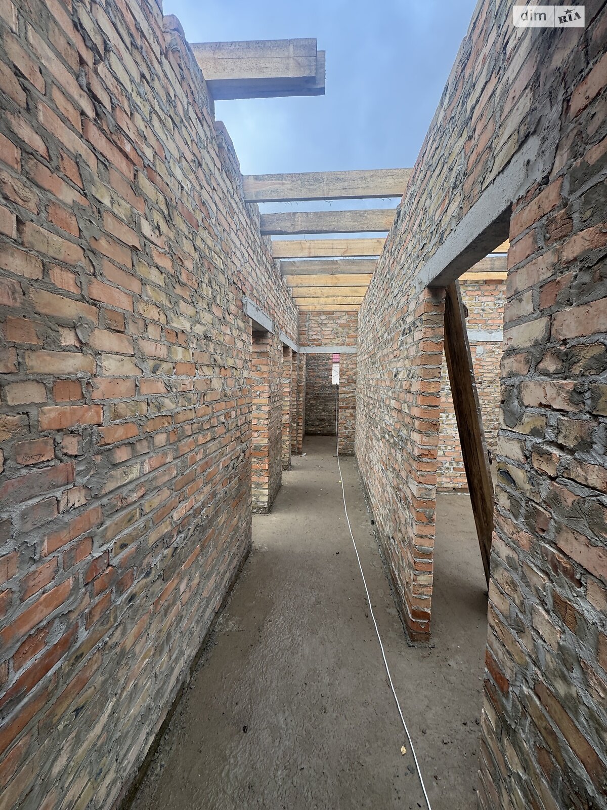 одноэтажный дом, 150 кв. м, кирпич. Продажа в Ровно район Агропереробка фото 1 одноэтажный дом, 150 кв. м, кирпич. Продажа в Ровно район Агропереробка фото 1