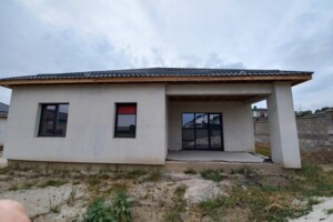 одноповерховий будинок, 105 кв. м, цегла. Продаж в Рівному, район Авторинок фото 2