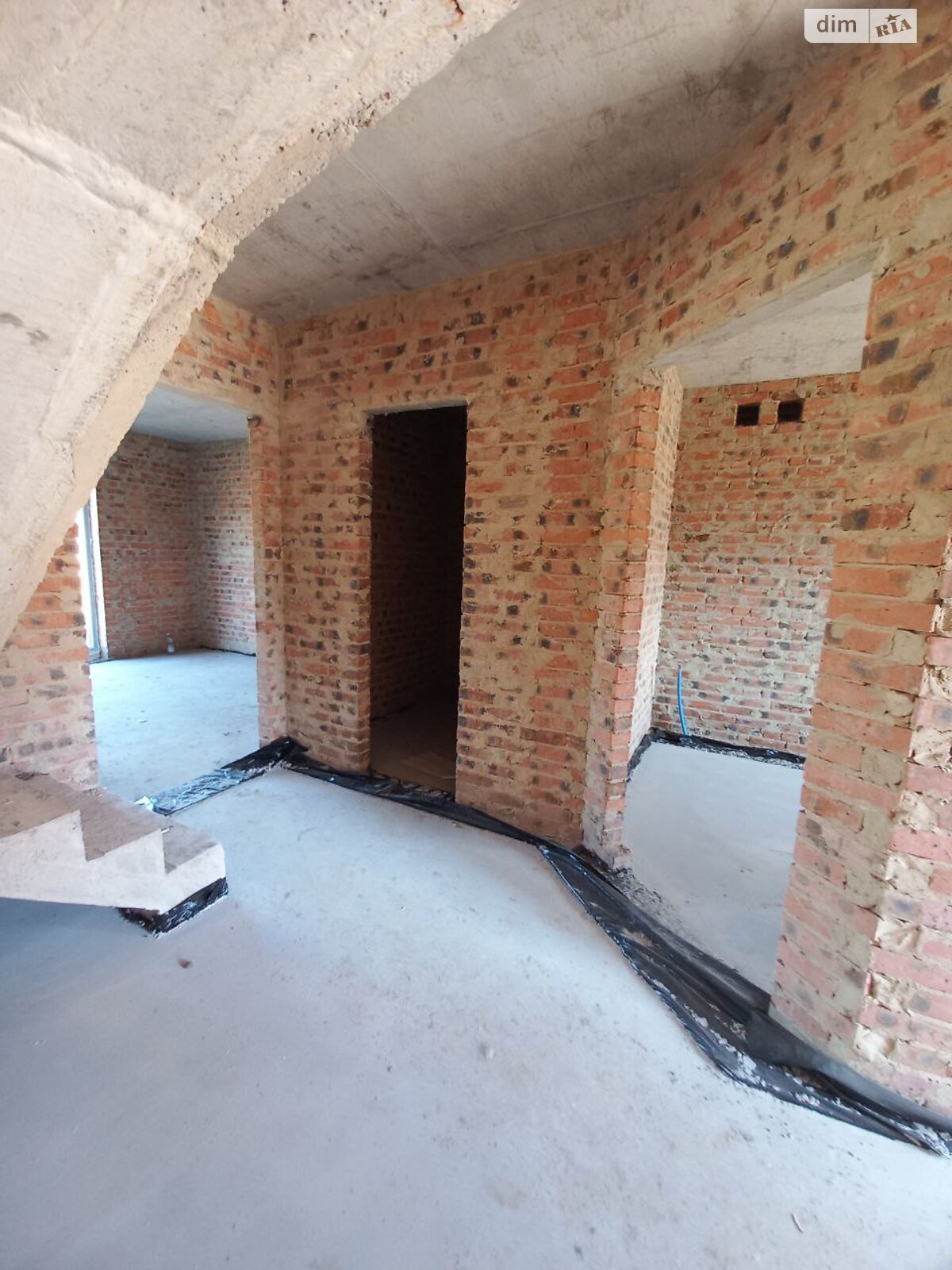 двоповерховий будинок, 120 кв. м, кирпич. Продаж в Рівному, район Авторинок фото 1 двоповерховий будинок, 120 кв. м, кирпич. Продаж в Рівному, район Авторинок фото 1