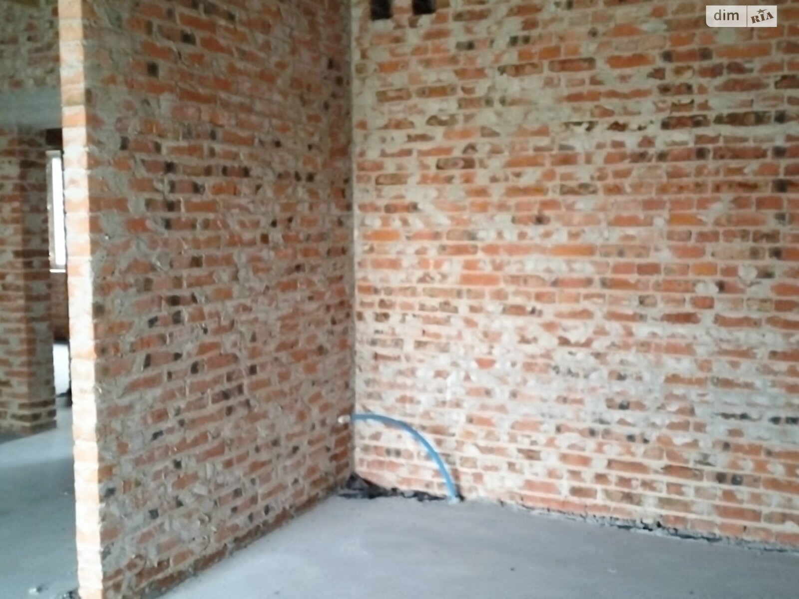 одноповерховий будинок, 110 кв. м, кирпич. Продаж в Рівному, район Авторинок фото 1