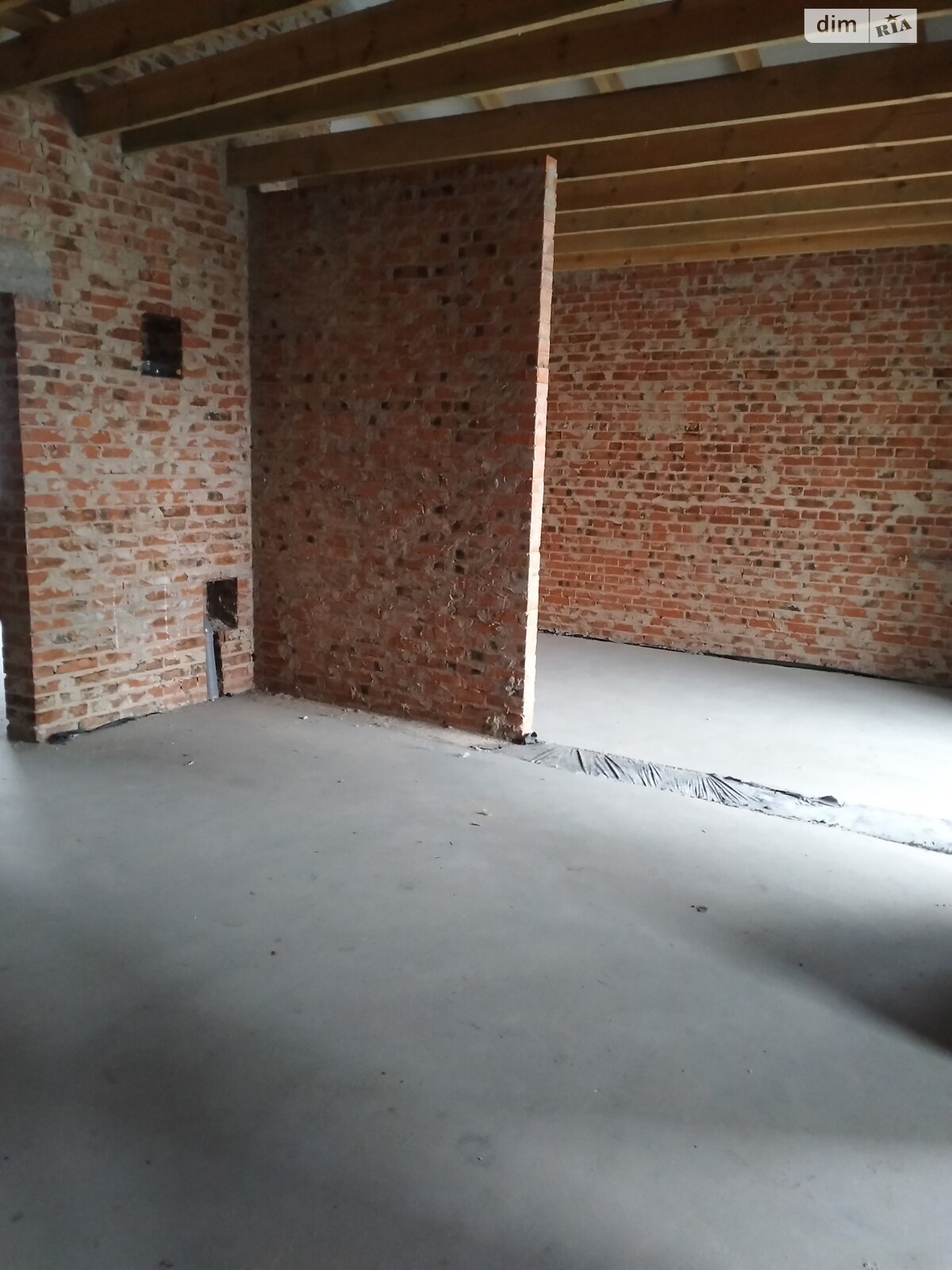 одноповерховий будинок, 110 кв. м, кирпич. Продаж в Рівному, район Авторинок фото 1