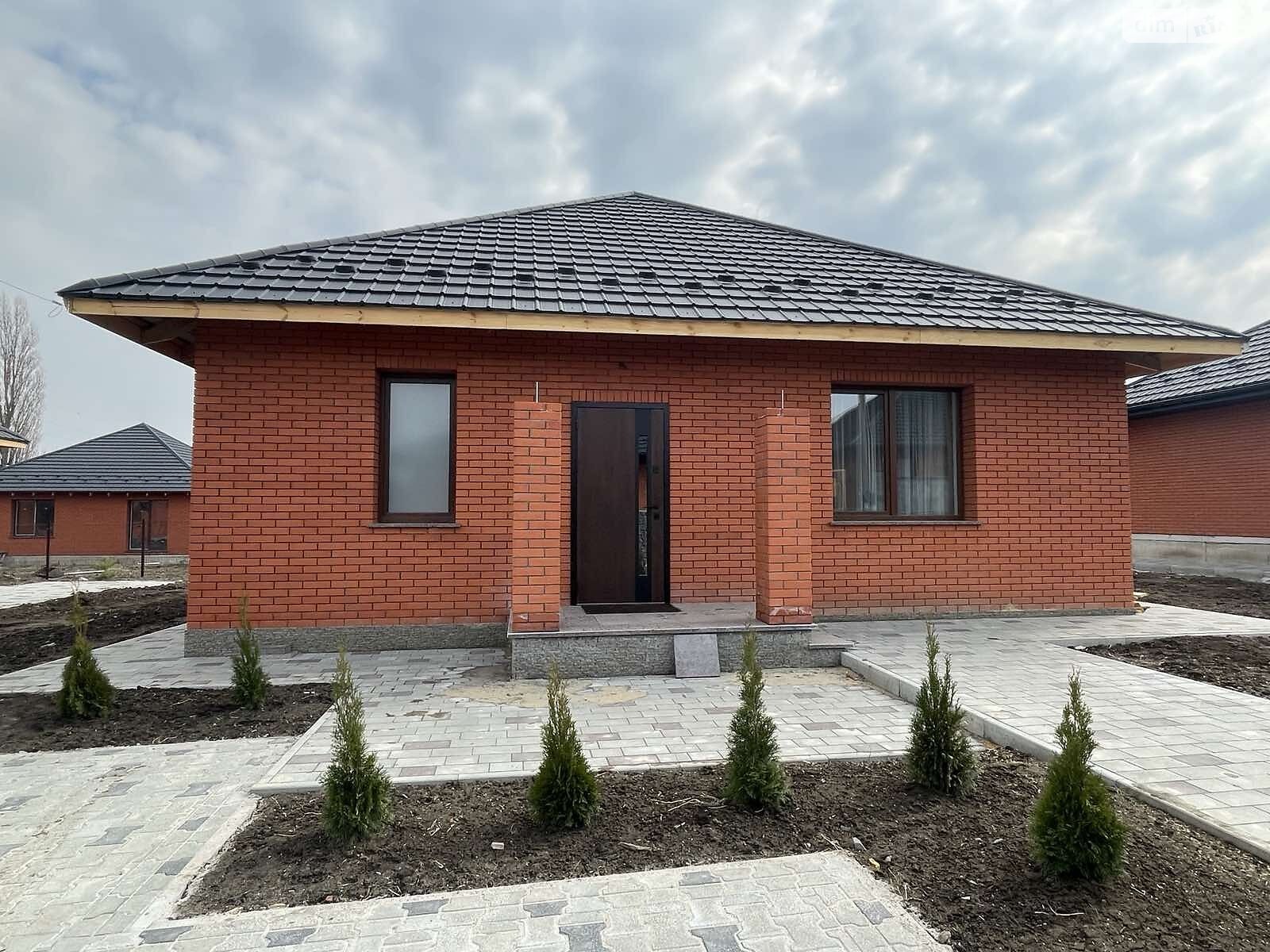 одноэтажный дом, 90 кв. м, кирпич. Продажа в Ровно район Авторынок фото 1