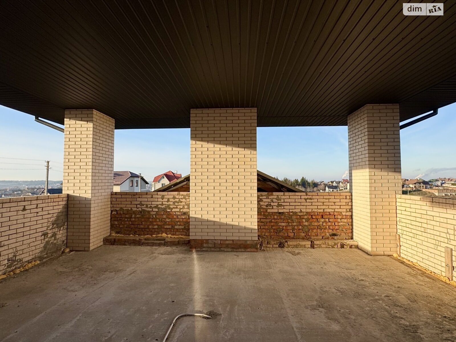 двоповерховий будинок, 270 кв. м, кирпич. Продаж в Рівному, район Авторинок фото 1 двоповерховий будинок, 270 кв. м, кирпич. Продаж в Рівному, район Авторинок фото 1