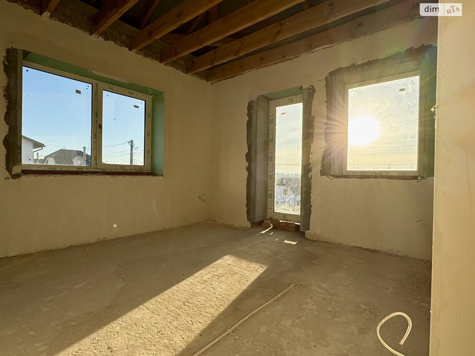 двоповерховий будинок, 270 кв. м, кирпич. Продаж в Рівному, район Авторинок фото 1 двоповерховий будинок, 270 кв. м, кирпич. Продаж в Рівному, район Авторинок фото 1