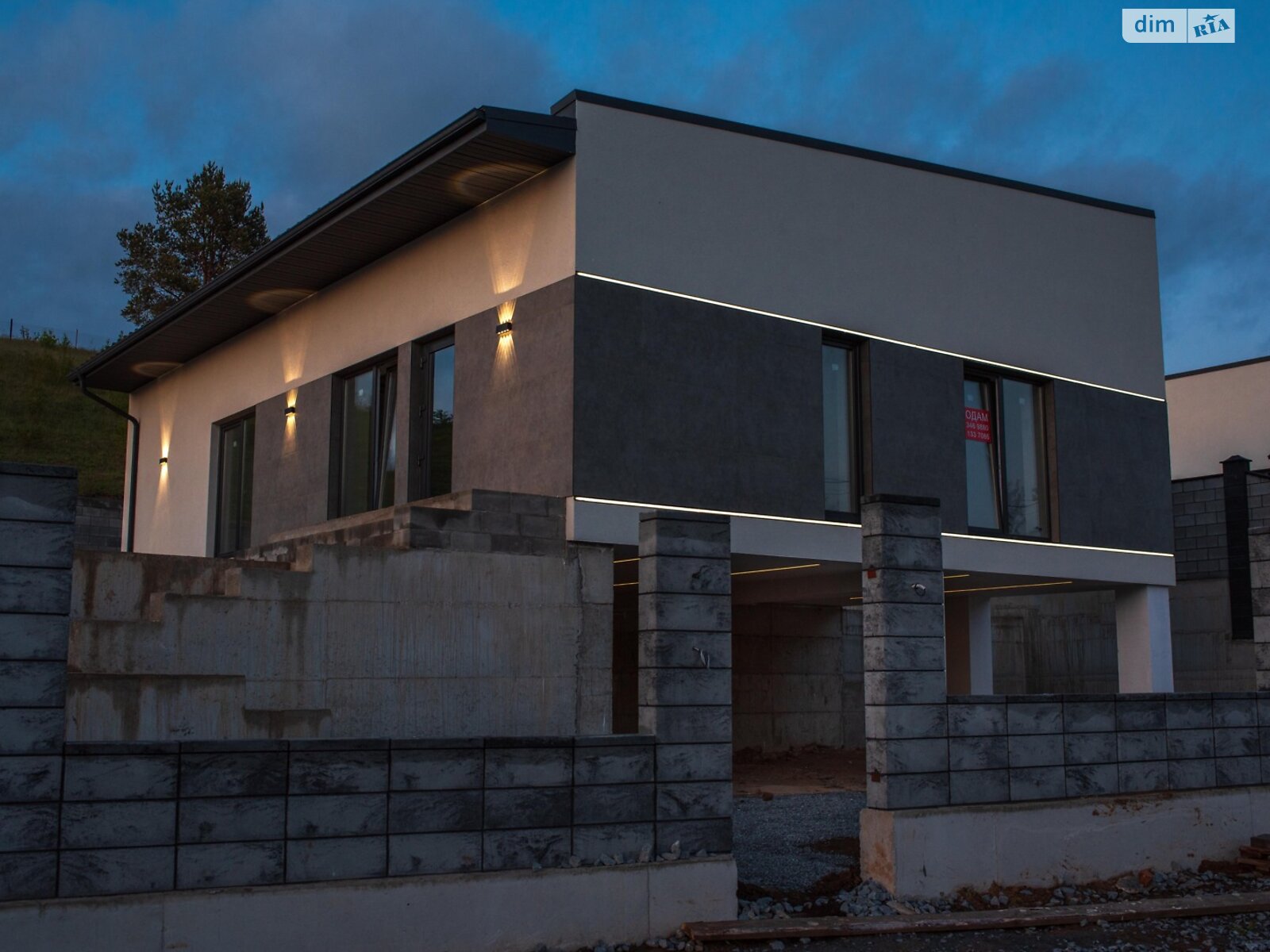 одноповерховий будинок з гаражем, 104 кв. м, цегла. Продаж в Рівному, район Авторинок фото 1 одноповерховий будинок з гаражем, 104 кв. м, цегла. Продаж в Рівному, район Авторинок фото 1
