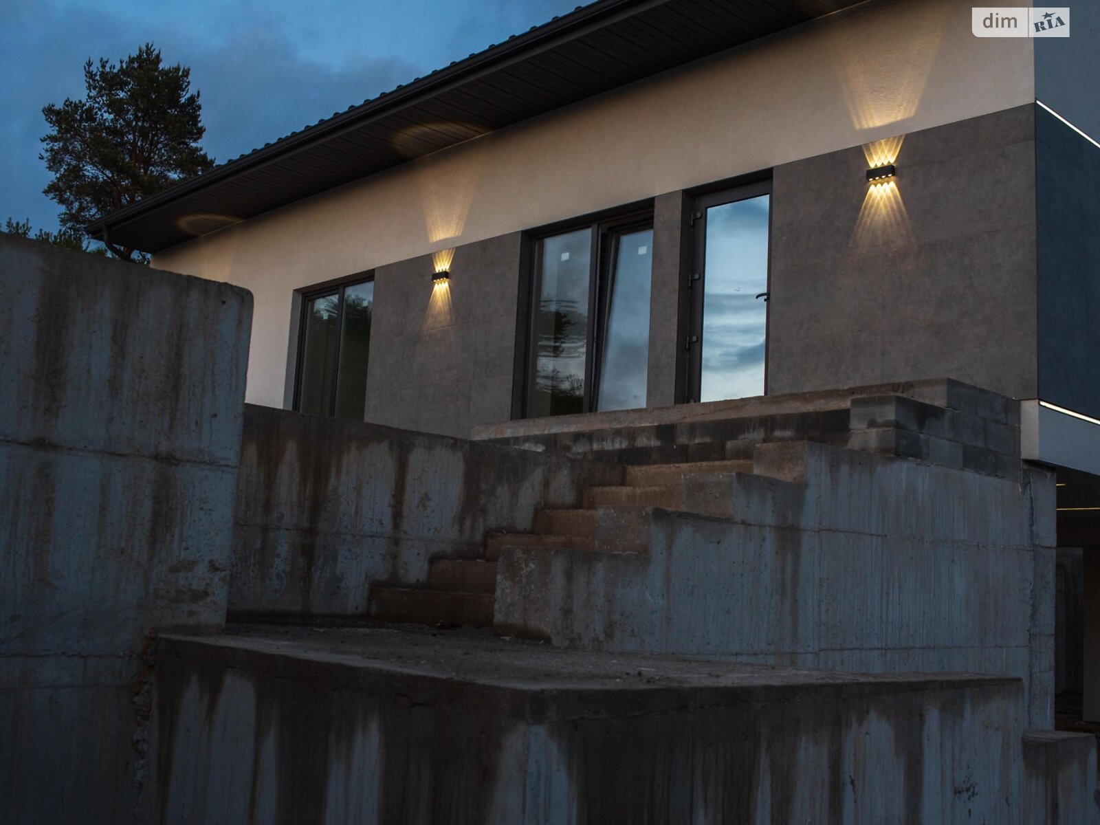 одноповерховий будинок з гаражем, 104 кв. м, цегла. Продаж в Рівному, район Авторинок фото 1 одноповерховий будинок з гаражем, 104 кв. м, цегла. Продаж в Рівному, район Авторинок фото 1