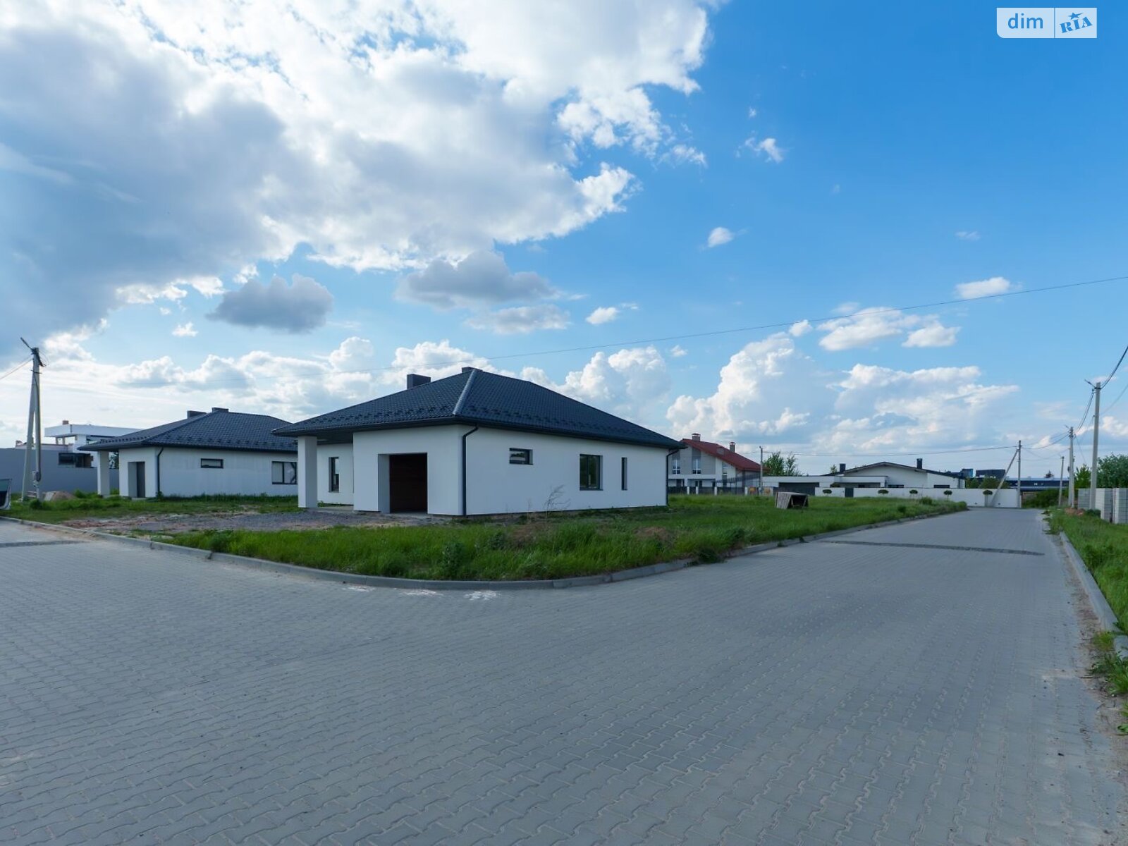 одноповерховий будинок, 170 кв. м, цегла. Продаж в Рівному, район Автовокзал фото 1 одноповерховий будинок, 170 кв. м, цегла. Продаж в Рівному, район Автовокзал фото 1