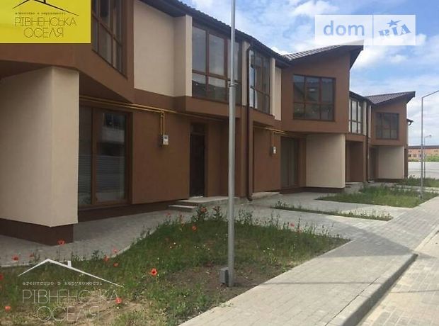 двухэтажный дом с террасой, 100 кв. м, кирпич. Продажа в Ровно район Автовокзал фото 1 двухэтажный дом с террасой, 100 кв. м, кирпич. Продажа в Ровно район Автовокзал фото 1