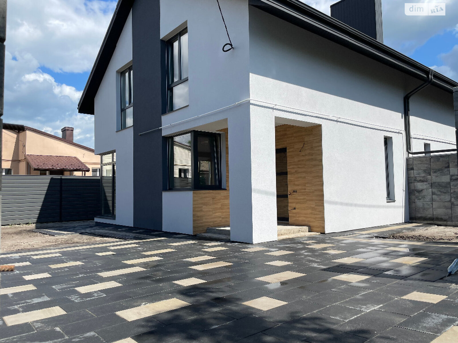 одноповерховий будинок, 100 кв. м, цегла. Продаж в Рівному, район Басів Кут фото 1 одноповерховий будинок, 100 кв. м, цегла. Продаж в Рівному, район Басів Кут фото 1