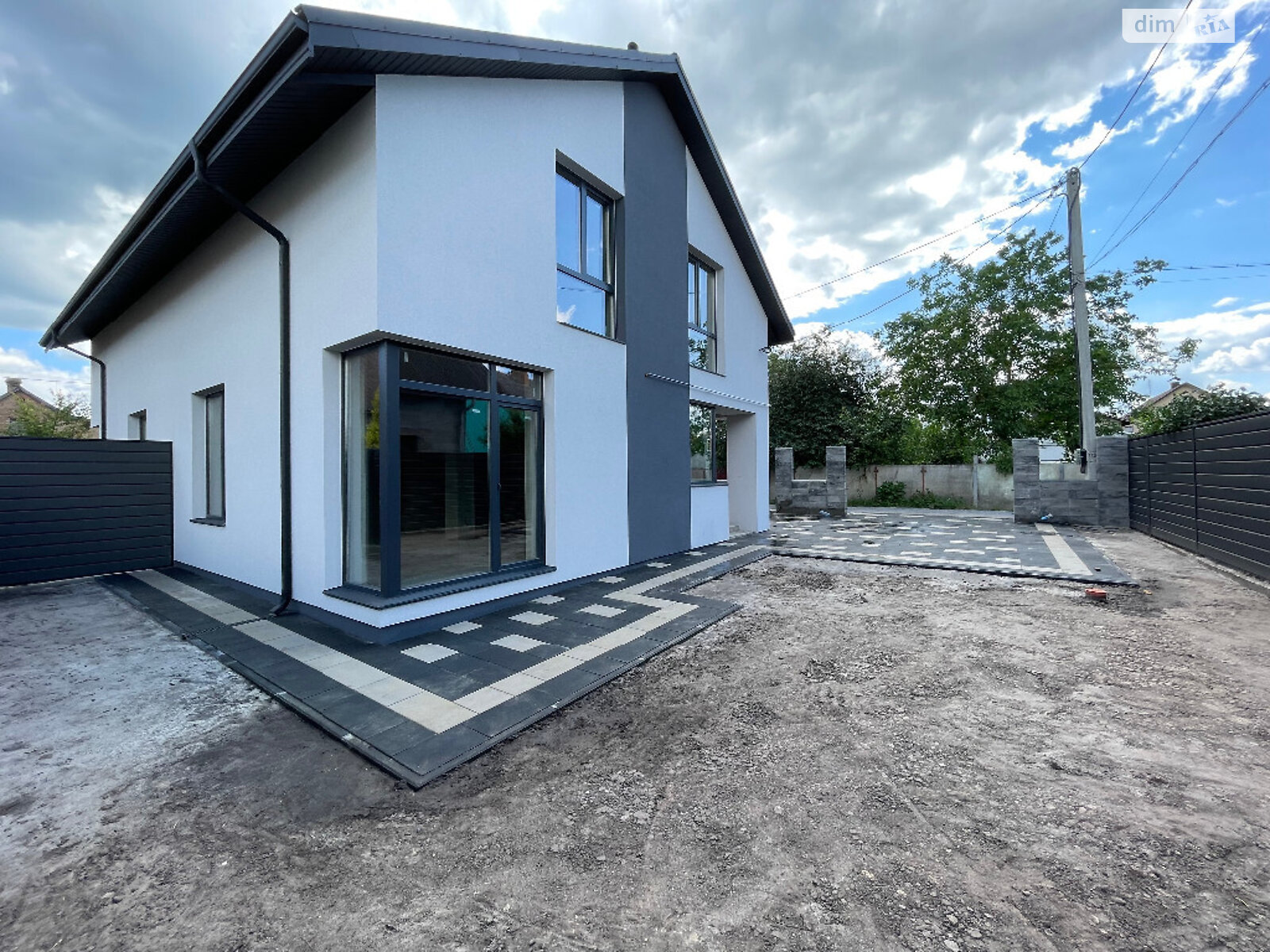 одноповерховий будинок, 100 кв. м, цегла. Продаж в Рівному, район Басів Кут фото 1 одноповерховий будинок, 100 кв. м, цегла. Продаж в Рівному, район Басів Кут фото 1