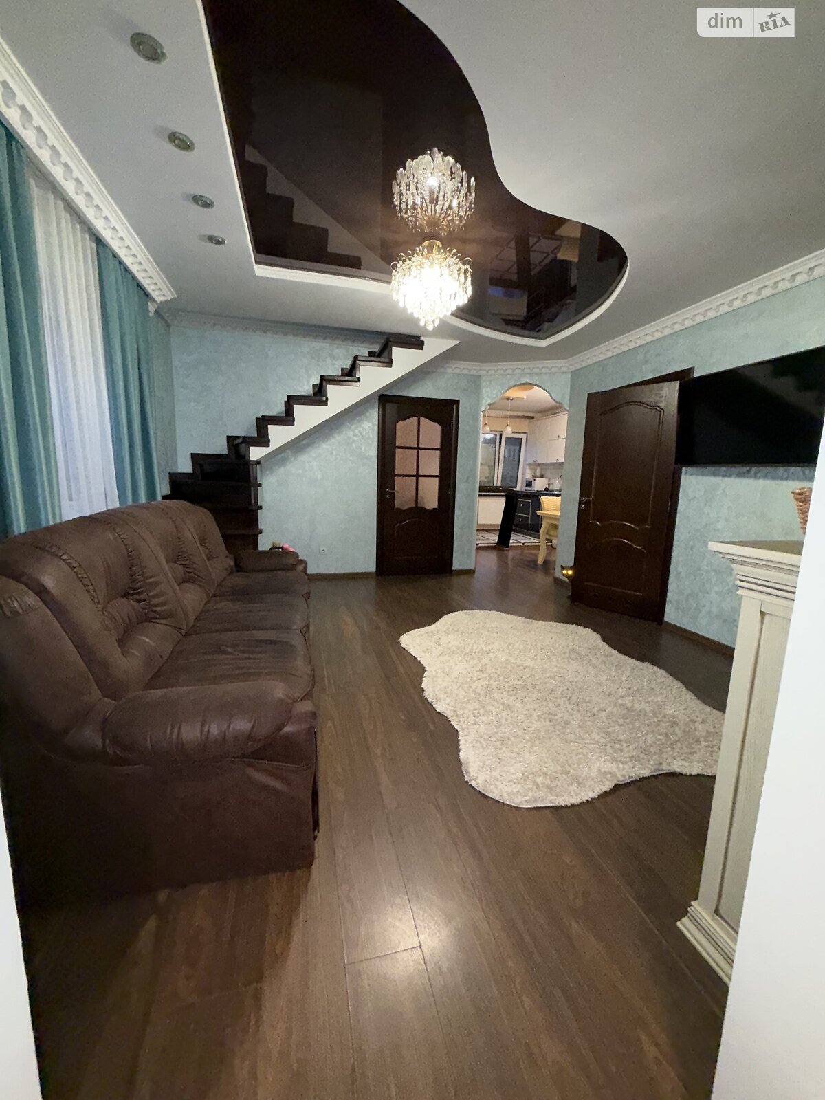 двухэтажный дом, 120 кв. м, пеноблок. Продажа в Ровно район Басов Угол фото 1