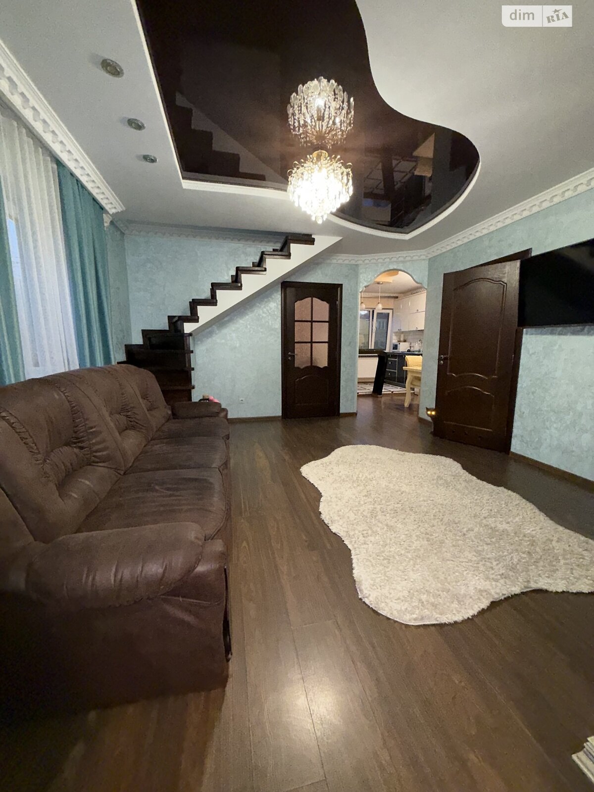 двухэтажный дом, 120 кв. м, пеноблок. Продажа в Ровно район Басов Угол фото 1