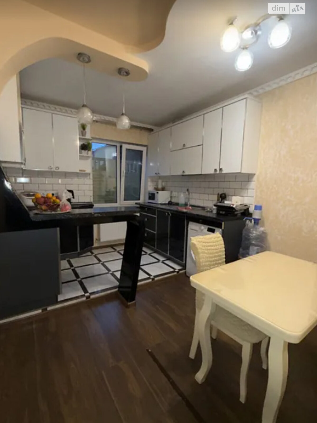 двоповерховий будинок з гаражем, 120 кв. м, блочно-цегляний. Продаж в Рівному, район Басів Кут фото 1 двоповерховий будинок з гаражем, 120 кв. м, блочно-цегляний. Продаж в Рівному, район Басів Кут фото 1