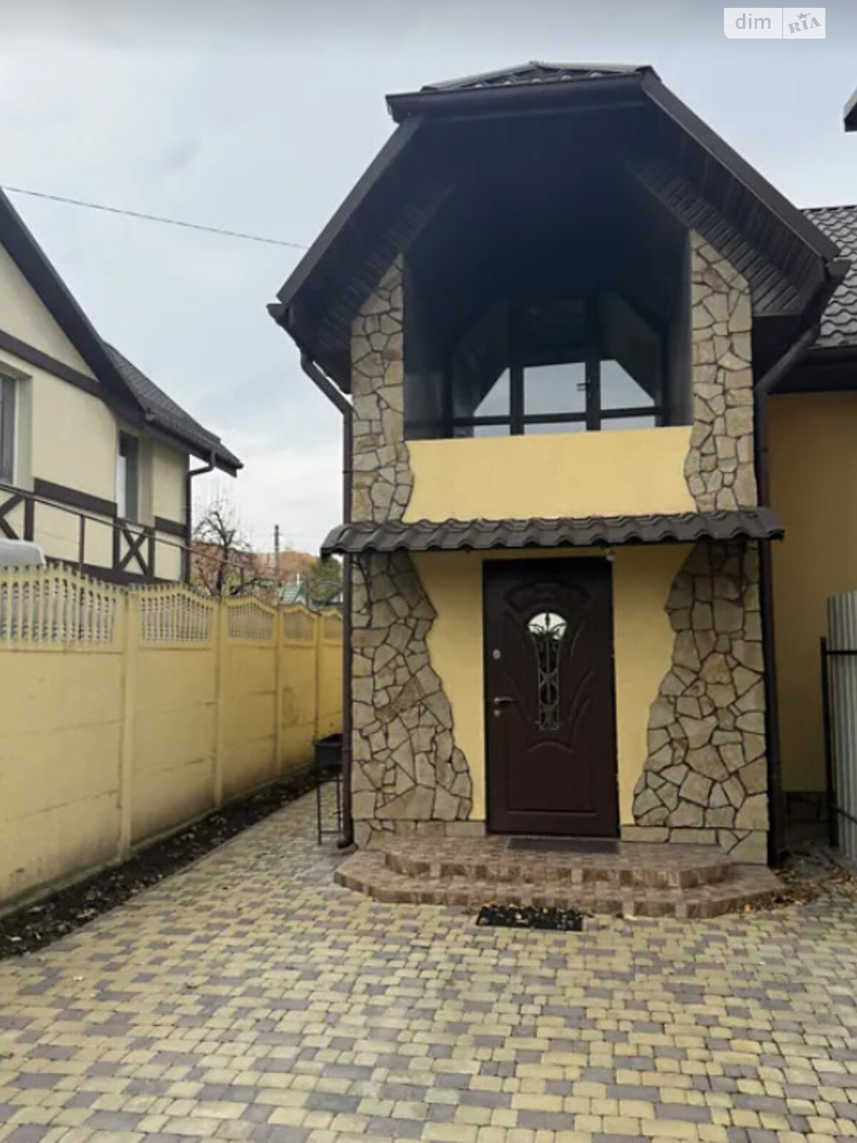 двоповерховий будинок з гаражем, 120 кв. м, блочно-цегляний. Продаж в Рівному, район Басів Кут фото 1 двоповерховий будинок з гаражем, 120 кв. м, блочно-цегляний. Продаж в Рівному, район Басів Кут фото 1