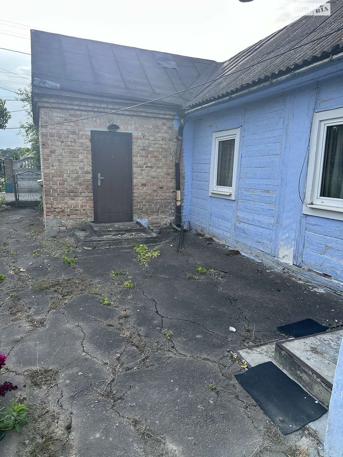 одноэтажный дом с отоплением, 84 кв. м, дерево и кирпич. Продажа в Ровно район Басов Угол фото 1