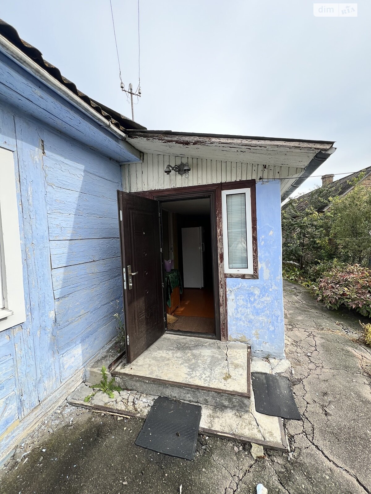 одноэтажный дом с отоплением, 84 кв. м, дерево и кирпич. Продажа в Ровно район Басов Угол фото 1