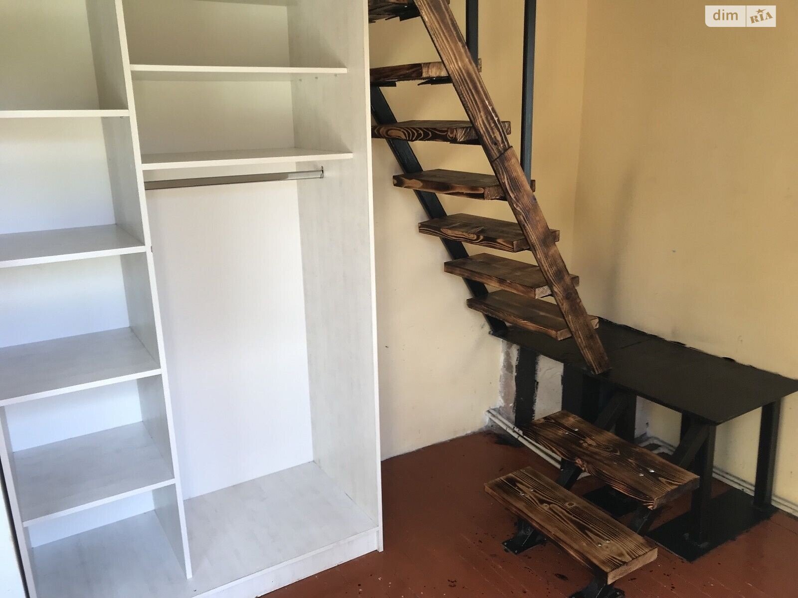 двухэтажный дом с гаражом, 72 кв. м, кирпич. Продажа в Ровно район Басов Угол фото 1 двухэтажный дом с гаражом, 72 кв. м, кирпич. Продажа в Ровно район Басов Угол фото 1