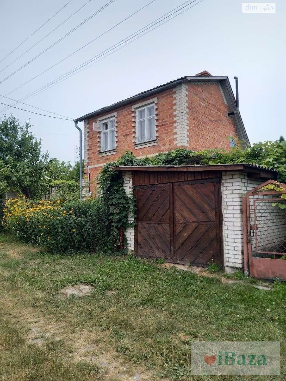 двухэтажный дом с гаражом, 72 кв. м, кирпич. Продажа в Ровно район Басов Угол фото 1 двухэтажный дом с гаражом, 72 кв. м, кирпич. Продажа в Ровно район Басов Угол фото 1