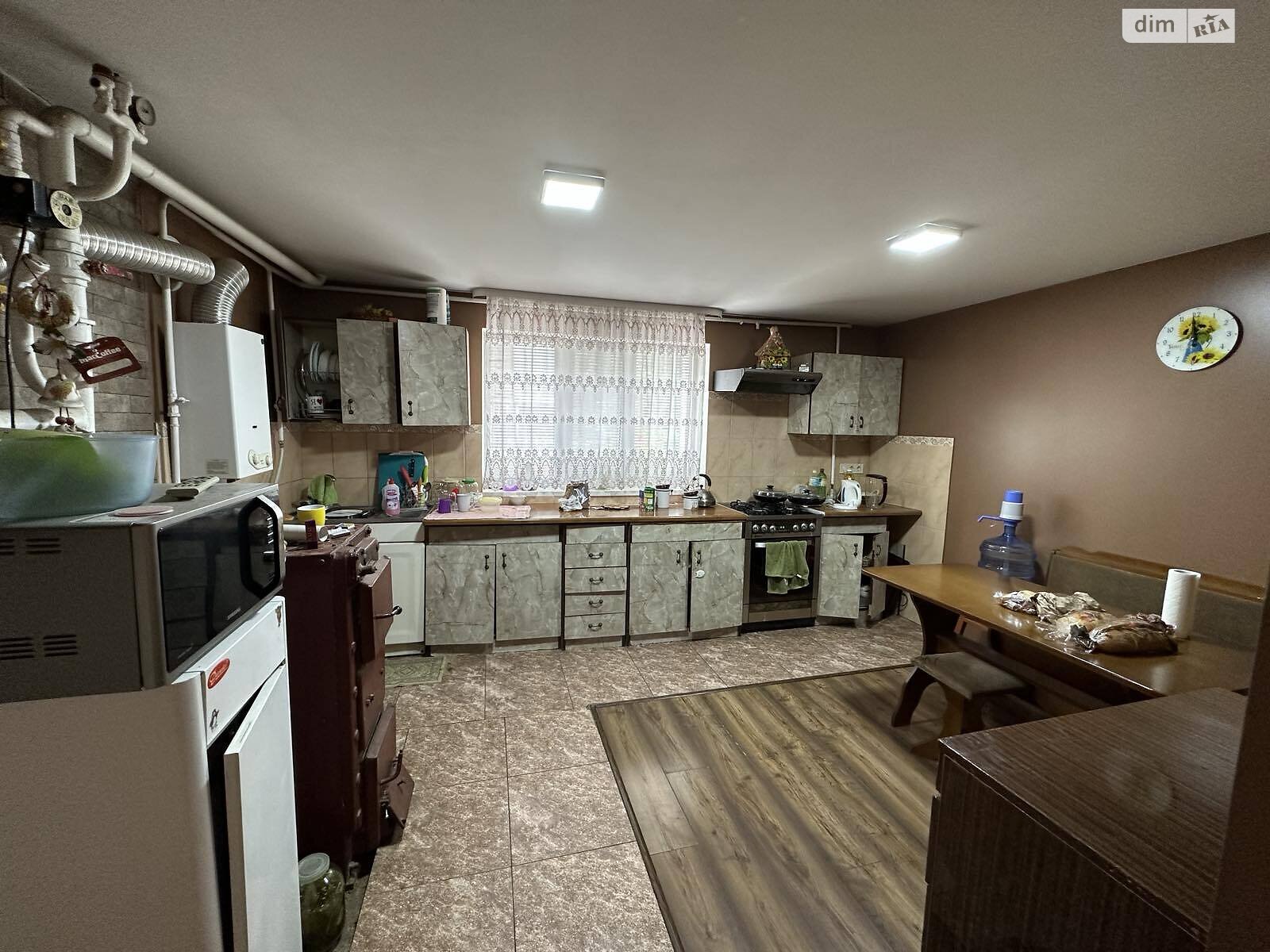 двоповерховий будинок з гаражем, 240 кв. м, цегла. Продаж у Рівному фото 1 двоповерховий будинок з гаражем, 240 кв. м, цегла. Продаж у Рівному фото 1