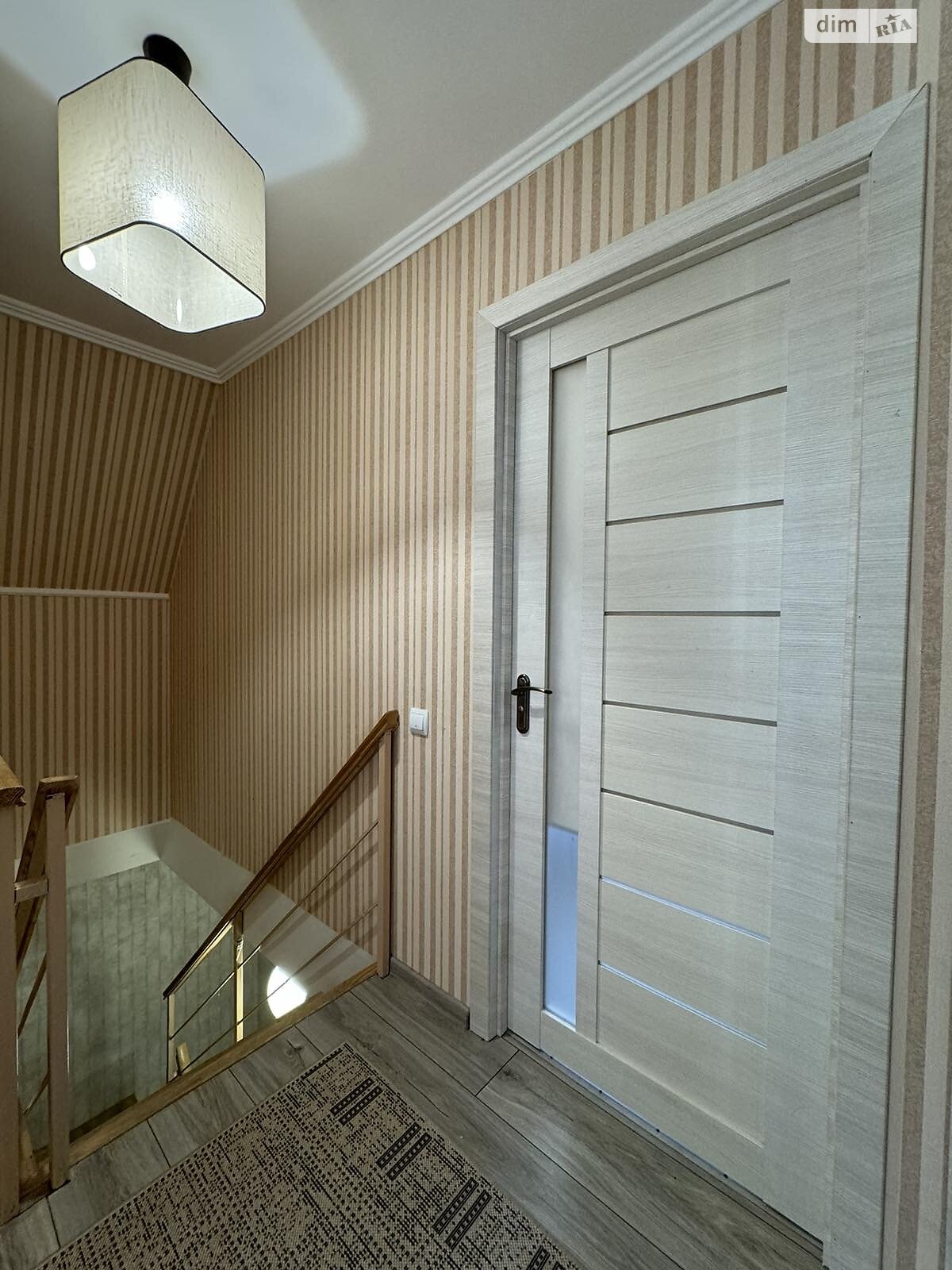 двоповерховий будинок з опаленням, 104.7 кв. м, піноблок. Продаж в Рівному, район Боярка фото 1