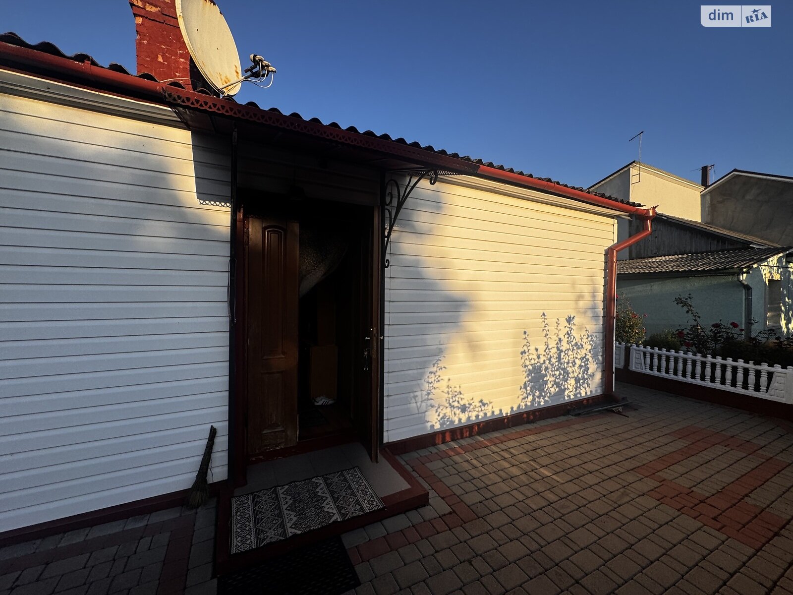 одноповерховий будинок з гаражем, 68.4 кв. м, дерево та цегла. Продаж в Рівному, район Боярка фото 1 одноповерховий будинок з гаражем, 68.4 кв. м, дерево та цегла. Продаж в Рівному, район Боярка фото 1