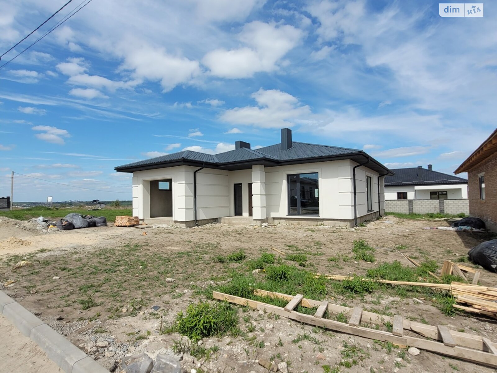 одноповерховий будинок, 165 кв. м, цегла. Продаж в Рівному, район Чайка фото 1 одноповерховий будинок, 165 кв. м, цегла. Продаж в Рівному, район Чайка фото 1