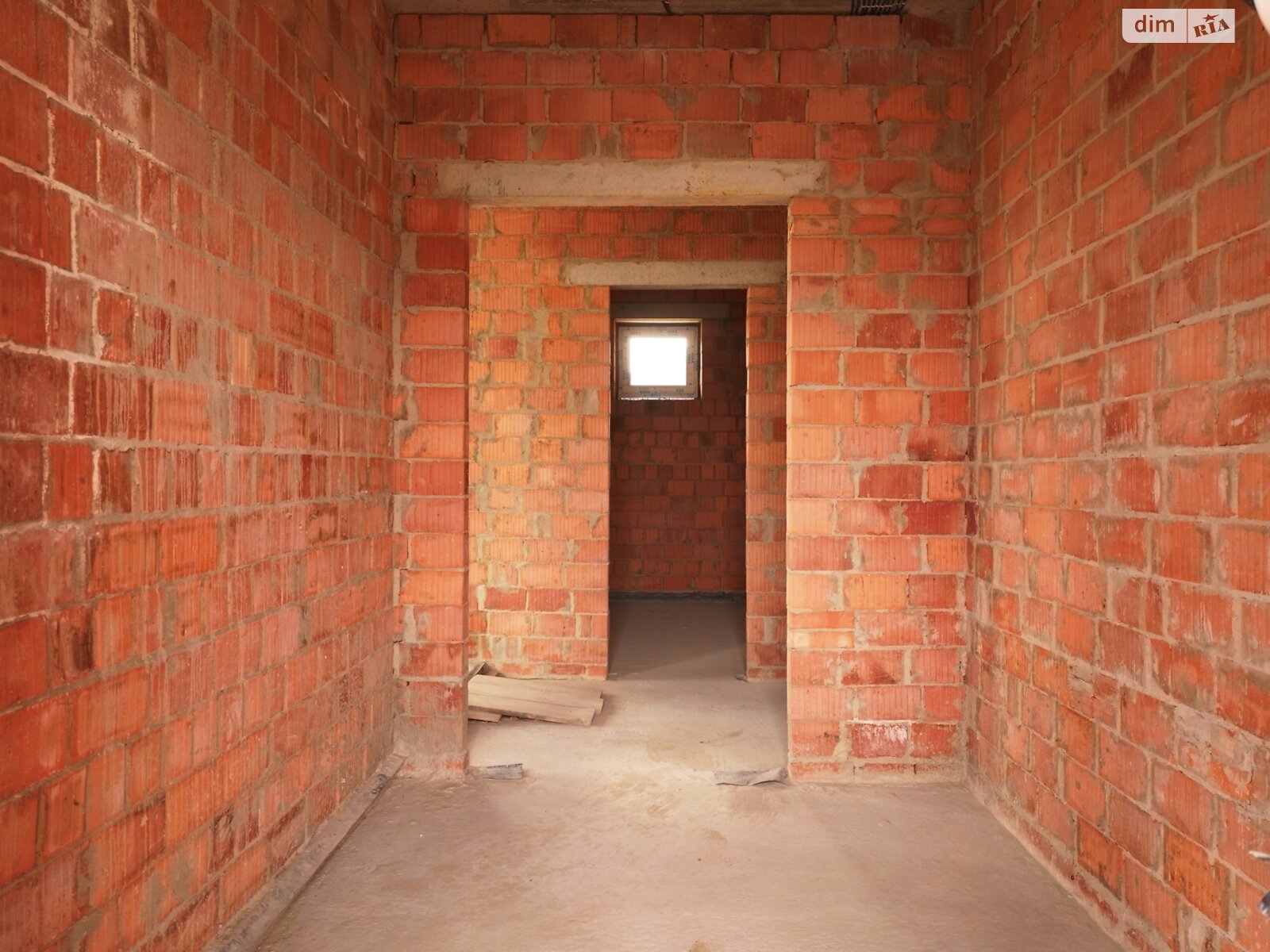 одноэтажный дом с гаражом, 180 кв. м, кирпич. Продажа в Ровно район Чайка фото 1