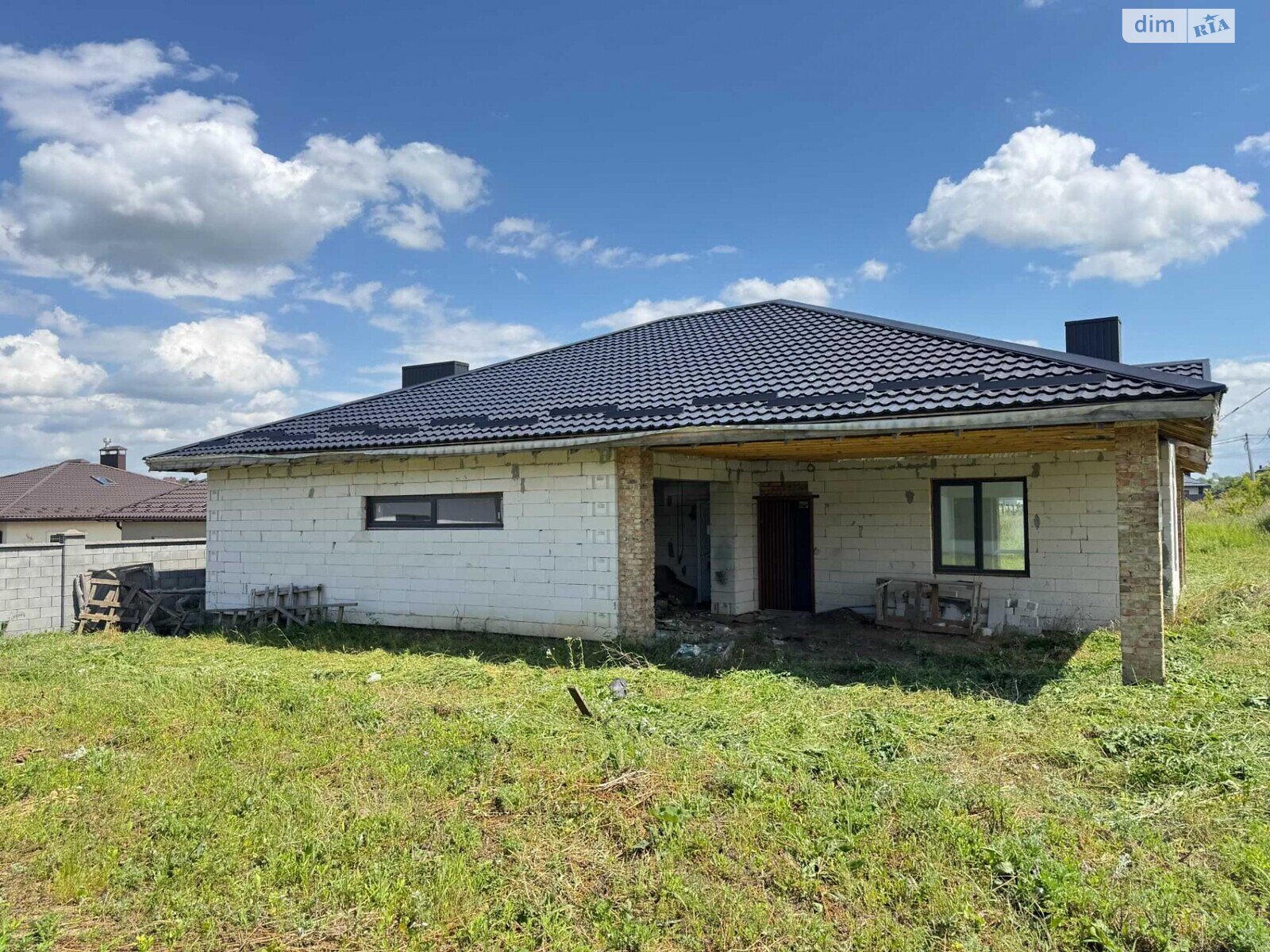 одноэтажный дом с гаражом, 161.5 кв. м, кирпич. Продажа в Бармаках фото 1 одноэтажный дом с гаражом, 161.5 кв. м, кирпич. Продажа в Бармаках фото 1