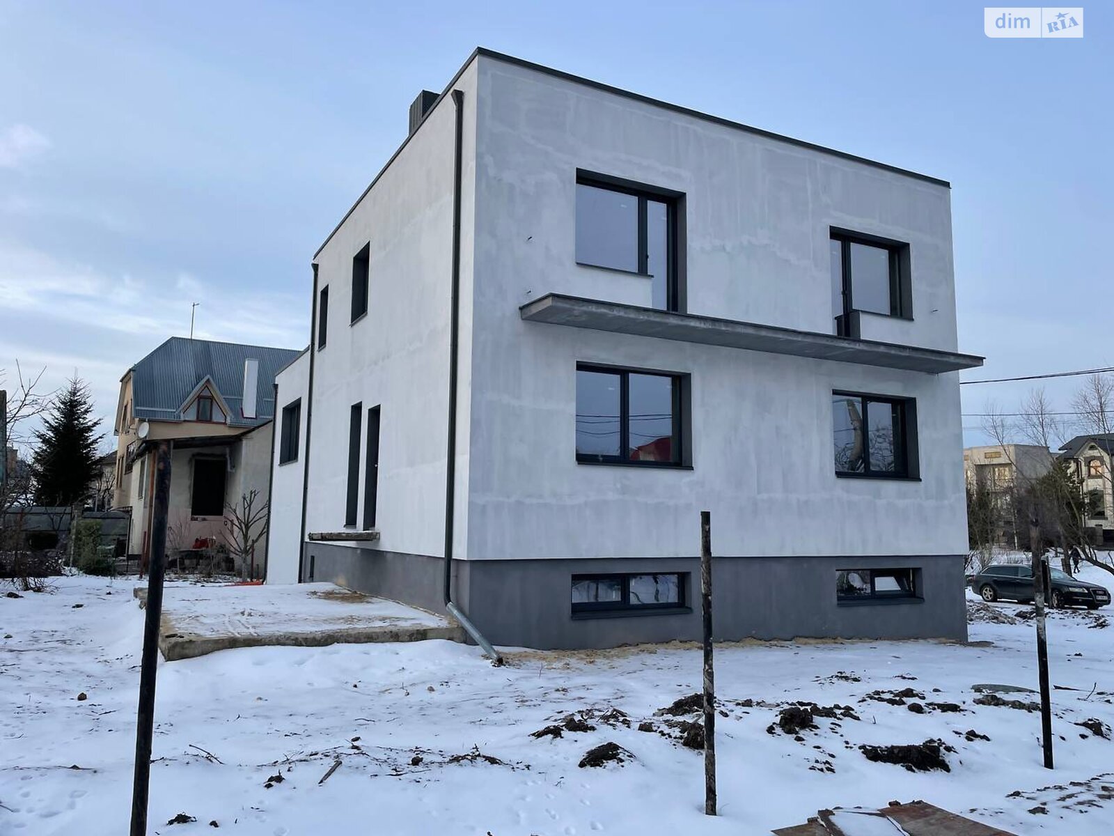 двухэтажный дом с гаражом, 140 кв. м, керамический кирпич. Продажа в Ровно район Гидропарк фото 1