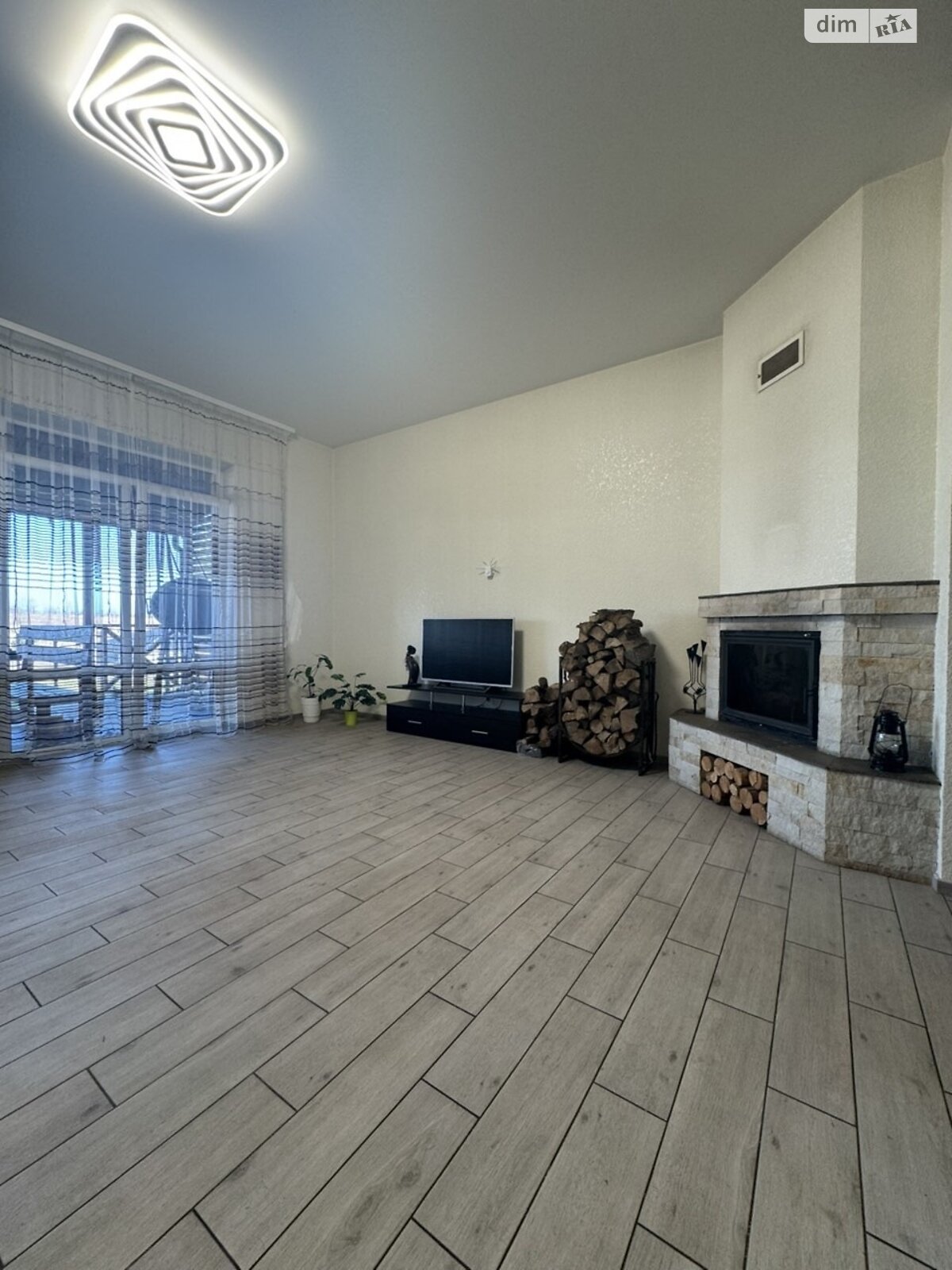 двухэтажный дом с балконом, 103.8 кв. м, кирпич. Продажа в Ровно фото 1 двухэтажный дом с балконом, 103.8 кв. м, кирпич. Продажа в Ровно фото 1
