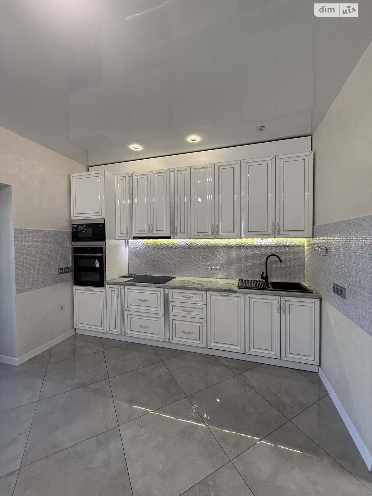 двухэтажный дом, 146 кв. м, газобетон. Продажа в Ровно фото 1 двухэтажный дом, 146 кв. м, газобетон. Продажа в Ровно фото 1