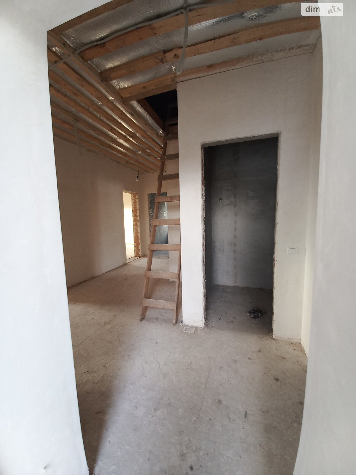 одноэтажный дом, 135 кв. м, кирпич. Продажа в Белой Кринице фото 1 одноэтажный дом, 135 кв. м, кирпич. Продажа в Белой Кринице фото 1