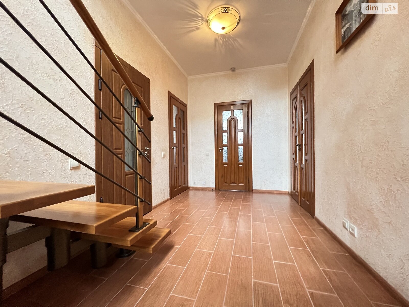 двоповерховий будинок з опаленням, 145 кв. м, цегла. Продаж в Рівному, район Червоні Гори фото 1 двоповерховий будинок з опаленням, 145 кв. м, цегла. Продаж в Рівному, район Червоні Гори фото 1