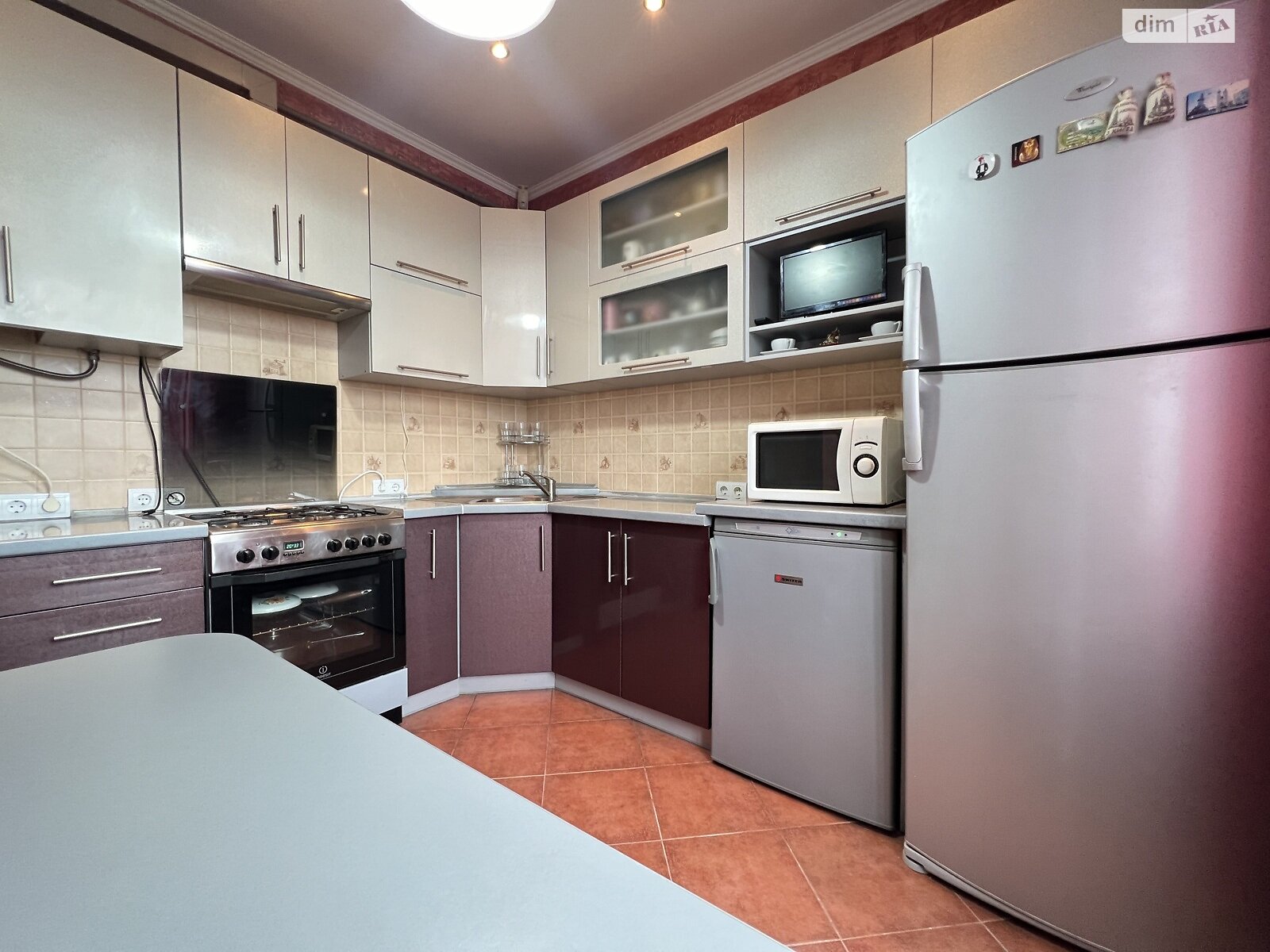 двоповерховий будинок з опаленням, 145 кв. м, цегла. Продаж в Рівному, район Червоні Гори фото 1 двоповерховий будинок з опаленням, 145 кв. м, цегла. Продаж в Рівному, район Червоні Гори фото 1