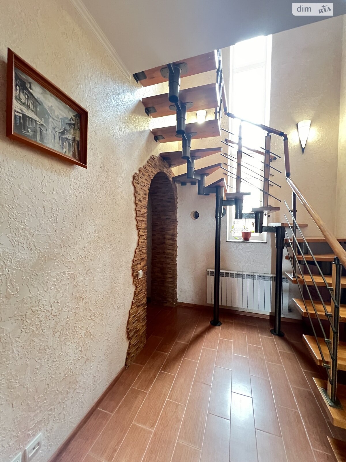 двоповерховий будинок з опаленням, 145 кв. м, цегла. Продаж в Рівному, район Червоні Гори фото 1 двоповерховий будинок з опаленням, 145 кв. м, цегла. Продаж в Рівному, район Червоні Гори фото 1