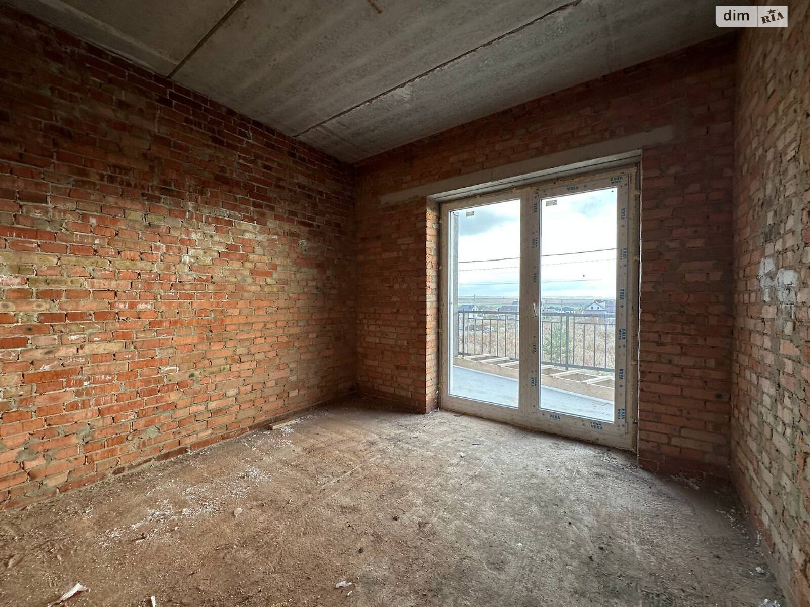 двухэтажный дом с гаражом, 120 кв. м, кирпич. Продажа в Колоденке фото 1 двухэтажный дом с гаражом, 120 кв. м, кирпич. Продажа в Колоденке фото 1