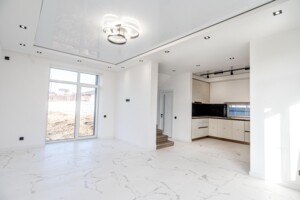 двухэтажный дом, 100 кв. м, кирпич. Продажа в Ровно район Красные Горы фото 2