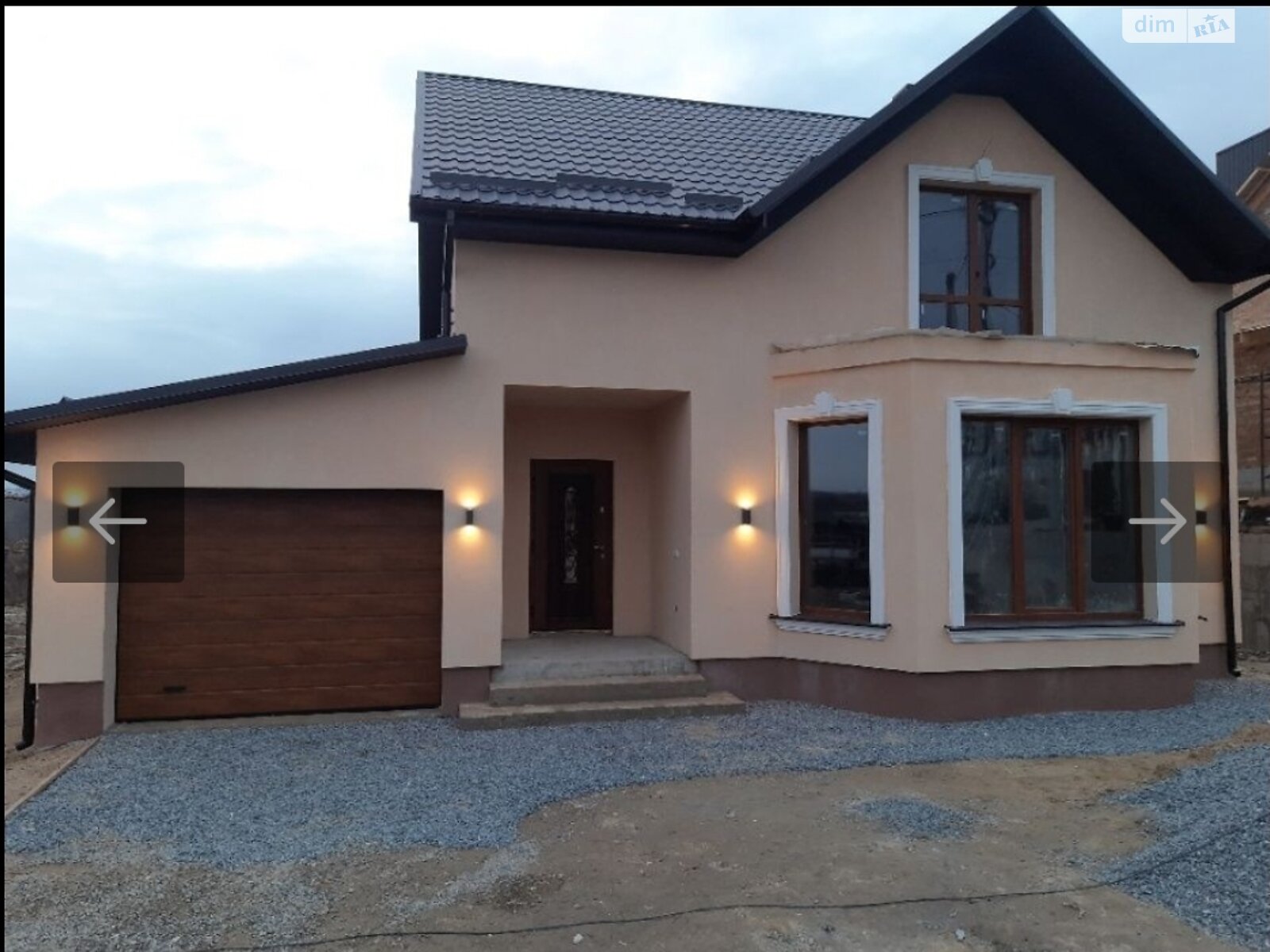 двухэтажный дом с гаражом, 165 кв. м, кирпич. Продажа в Ровно район Ленокомбинат фото 1 двухэтажный дом с гаражом, 165 кв. м, кирпич. Продажа в Ровно район Ленокомбинат фото 1