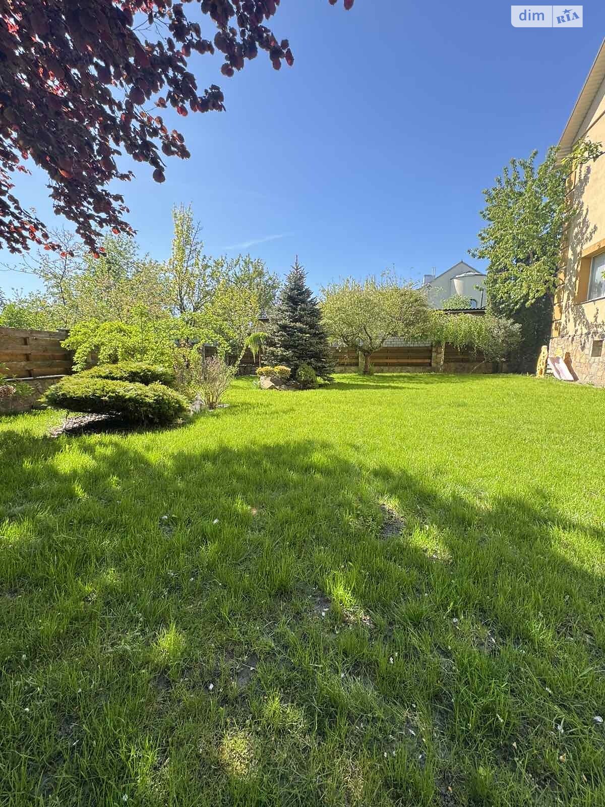 двоповерховий будинок з гаражем, 297.8 кв. м, цегла. Продаж у Рівному фото 1 двоповерховий будинок з гаражем, 297.8 кв. м, цегла. Продаж у Рівному фото 1