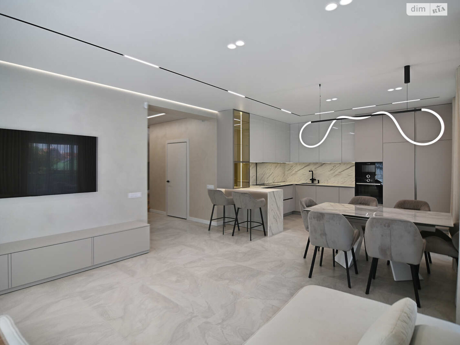 двоповерховий будинок з верандою, 207.3 кв. м, цегла. Продаж в Рівному, район Мелроуз фото 1