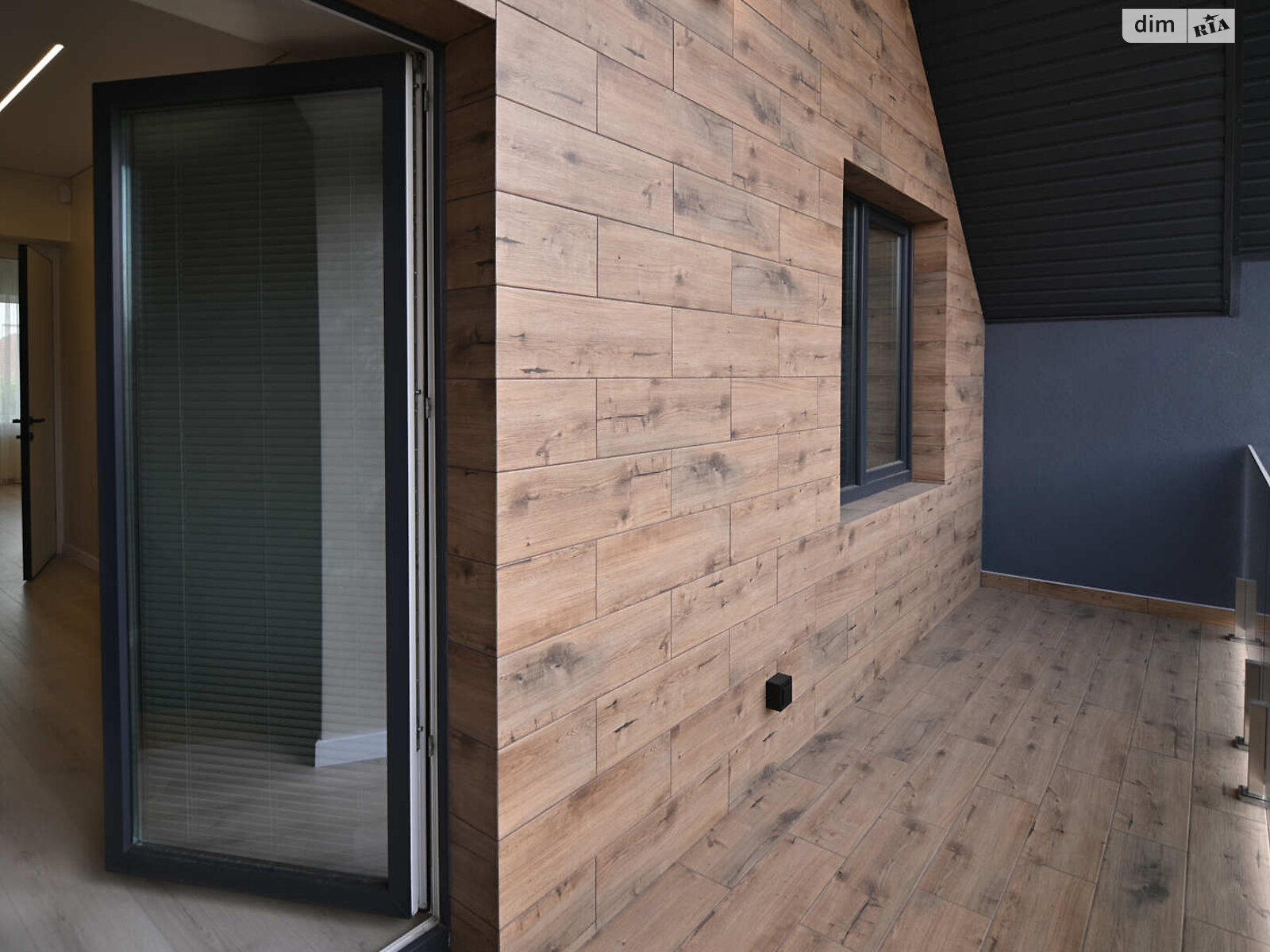 двоповерховий будинок з верандою, 207.3 кв. м, цегла. Продаж в Рівному, район Мелроуз фото 1